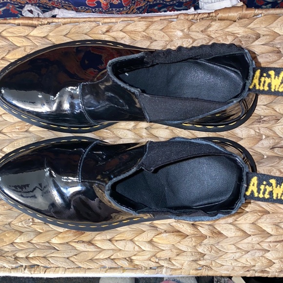 Doc Martens Patent leather Chelsea boot size 8 - Picture 2 of 4